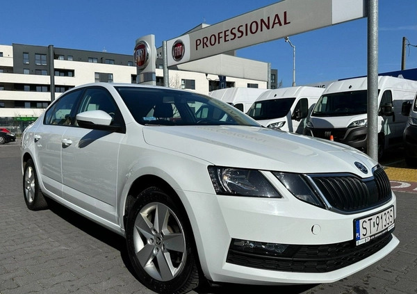 Skoda Octavia cena 52900 przebieg: 75522, rok produkcji 2019 z Krynica Morska małe 254